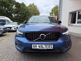 Volvo XC40 R Design AWD=Leder-Carplay-Kamera-AHK= - Volvo Gebrauchtwagen