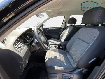 Volkswagen Tiguan - 9