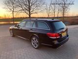 Mercedes-Benz E 200 T-Modell CGI,LED,SH,PDC,Navi,Dach,Alus,WKR - Mercedes-Benz E 200 mit Benzin-Antrieb: Schiebedach, Kombi, mit Klimaanlage