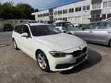 BMW 318 3 Touring 318 d Luxury Line - BMW 318 Gebrauchtwagen in Berlin