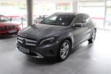 Mercedes-Benz GLA 200 URBAN SPORTPAKET LEDER NAVI XENON EURO 6 - Mercedes-Benz: 6x6