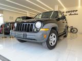 Jeep Cherokee 2.8 CRD Sport automatica - Jeep Cherokee Sport mit Diesel-Antrieb