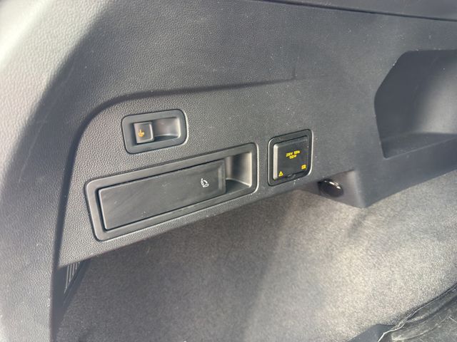Tiguan Allspace 2.0TDI DSG 4Motion R-Line AHK