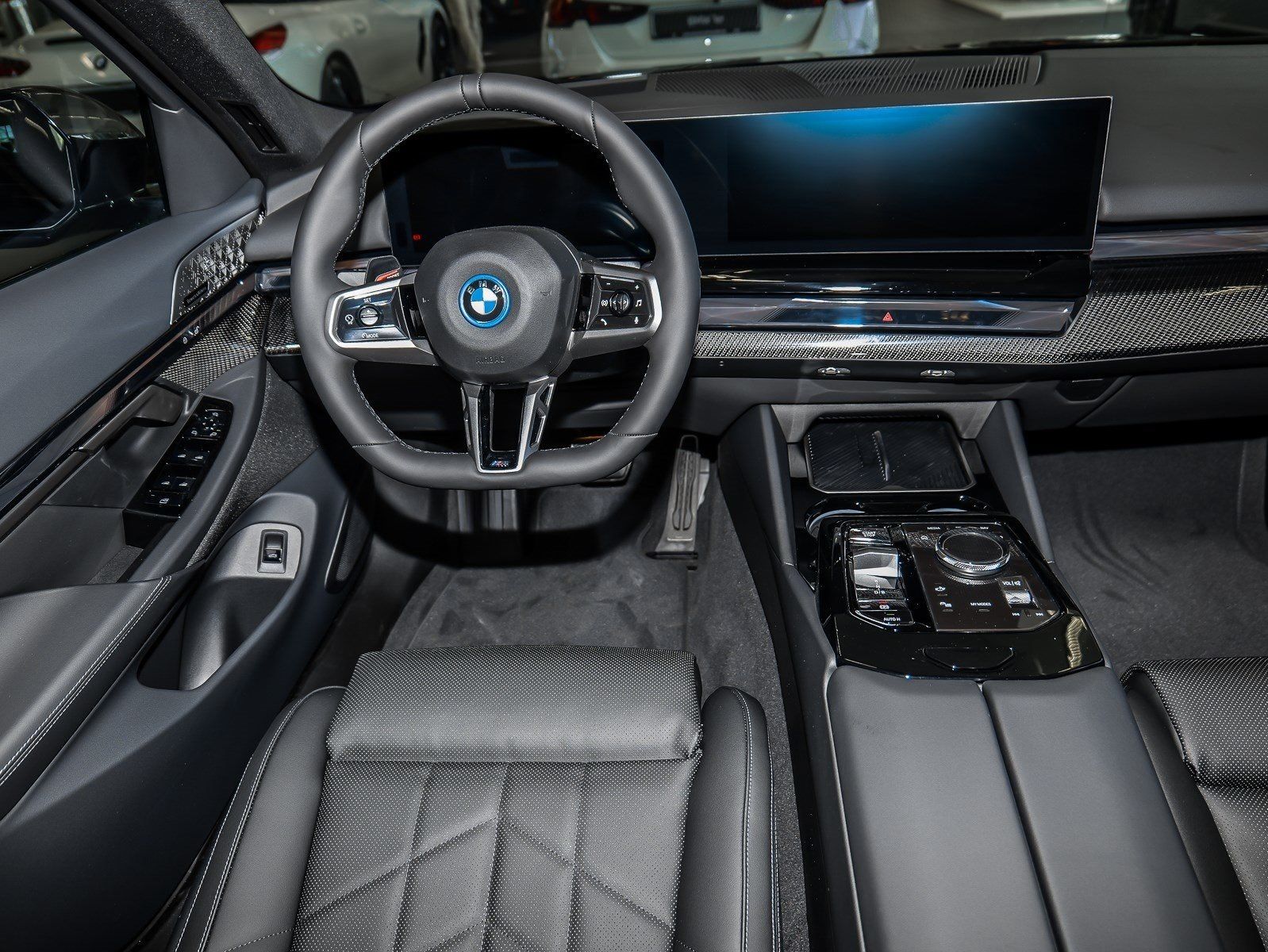 BMW i5 - Bild 12