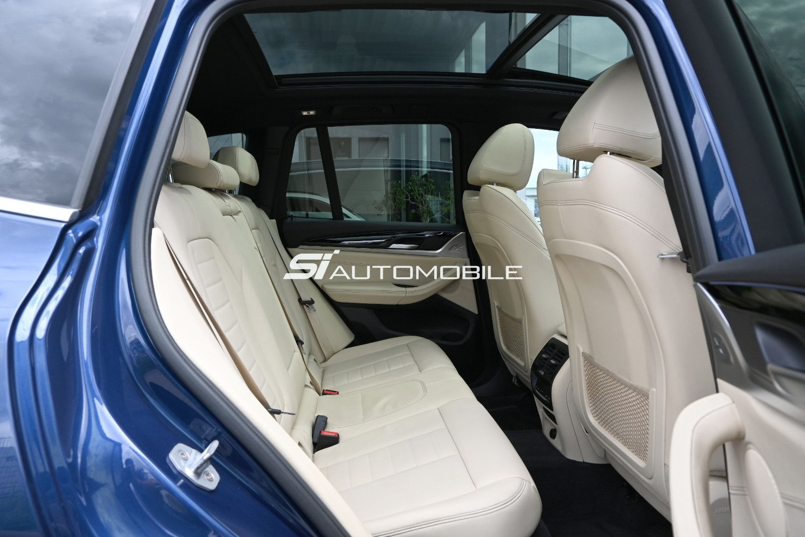 Fahrzeugabbildung BMW X3 xDr.30d °ACC°AHK°HUD°MEMO°PANO°STANDHZG°360°