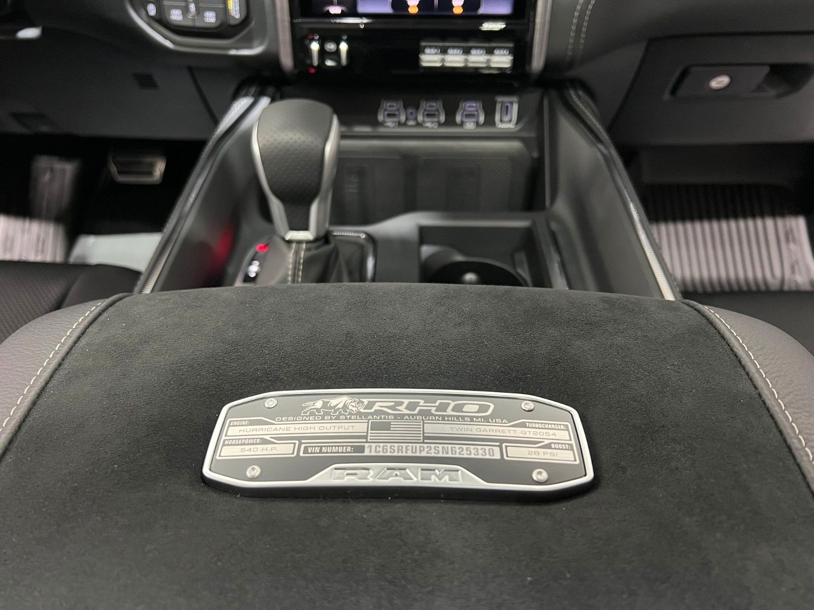 Fahrzeugabbildung Dodge RAM 1500 RHO H/O BLUE Edition