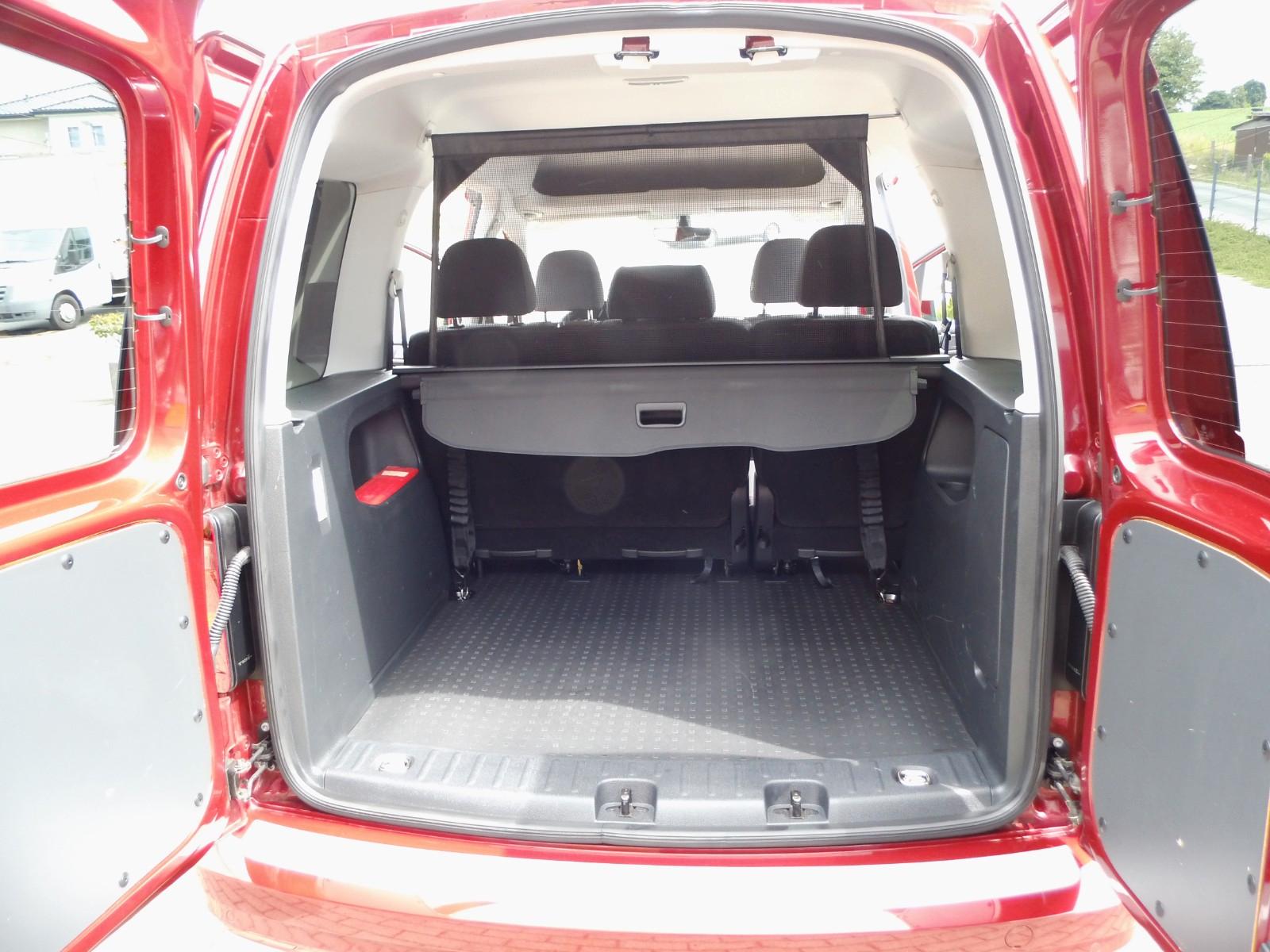 Volkswagen Caddy PKW Comfortline BMT, AHZV abnemb. SHZ, NAV