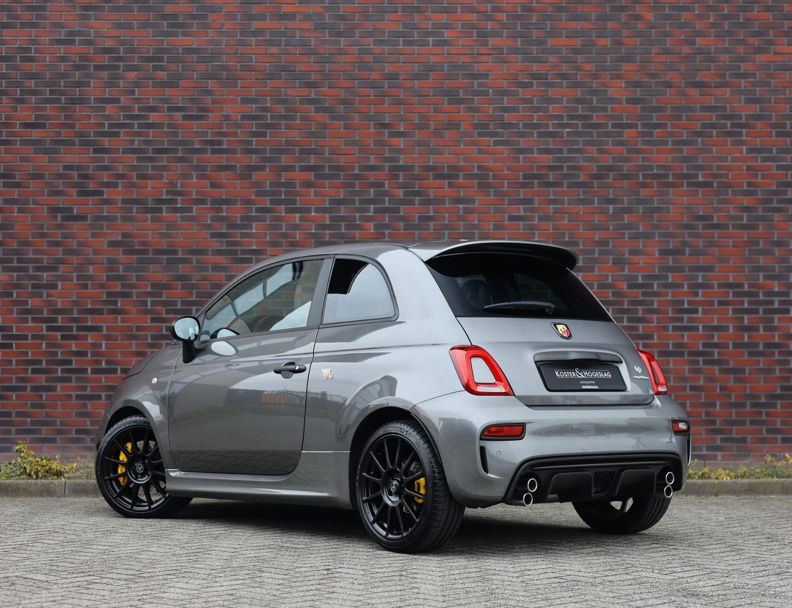 Abarth 695 Competizione | Beats - Brembo - Sabelt seat
