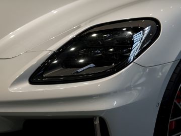 Porsche Panamera - 7