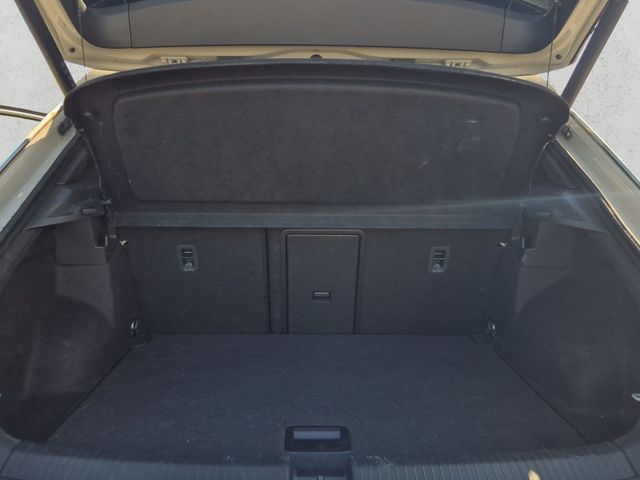 T-Roc R-Line 1.5 TSI DSG,IQ.DRIVE,Kamera