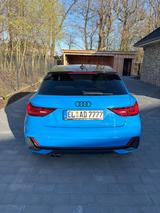 Audi A1 40 TFSI S tronic Sportback - S line turboblau - Audi: Turbo