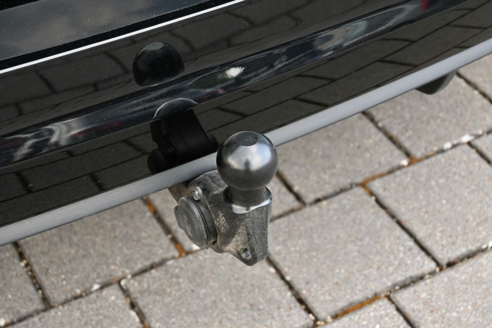Fahrzeugabbildung Volkswagen Touran 1.5 TSI DSG °ACC°AHK°PANO°STHEIZ°DYNAUDI°