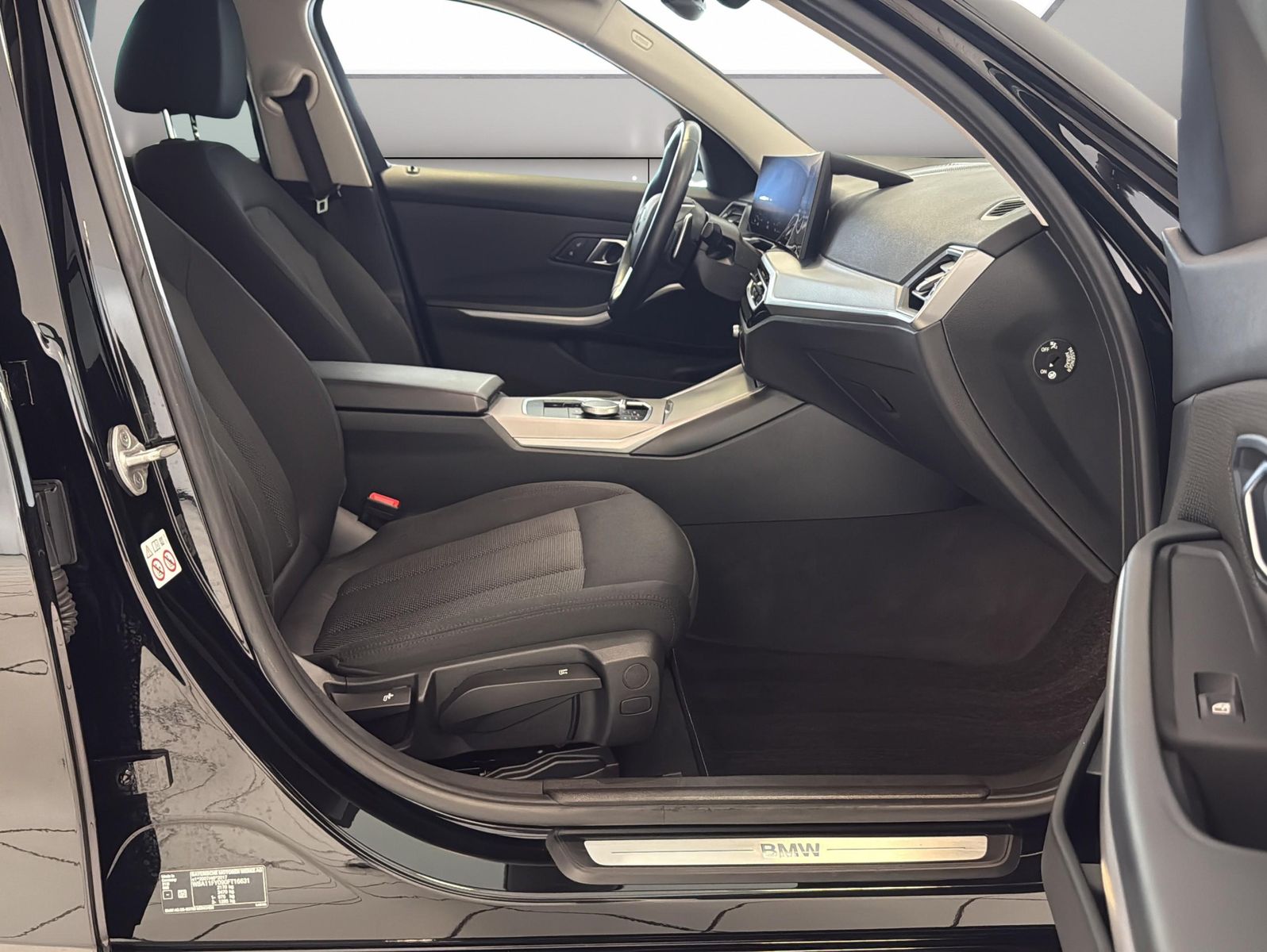 BMW 318 i|DAB|LED|PDC|Spur|Klima|Widescreen Display foto 14