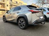 Lexus UX 250h Style Edition Style Edition - Lexus aus 2021