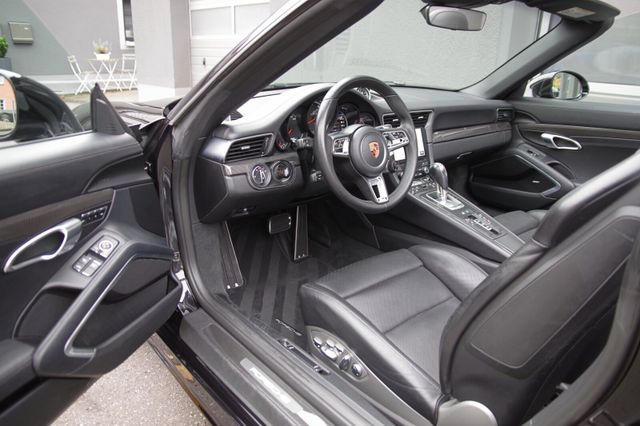 Porsche 991 Turbo S*Dt.FZG,U-Frei,Approved0327,Aerokit*