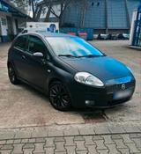 Fiat Punto Sportwagen Black 1.4 6Gang Tüv neu - Fiat Punto Sport mit Benzin-Antrieb