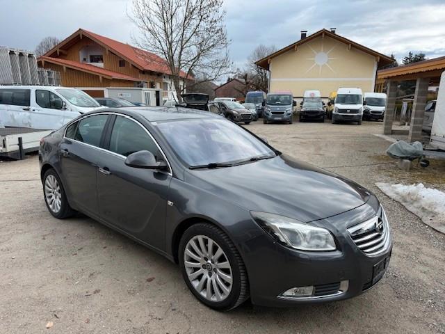 Opel Insignia 2.0 Turbo  Automatik