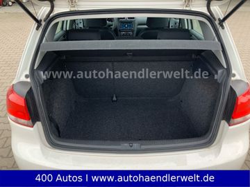 Volkswagen Golf - 8