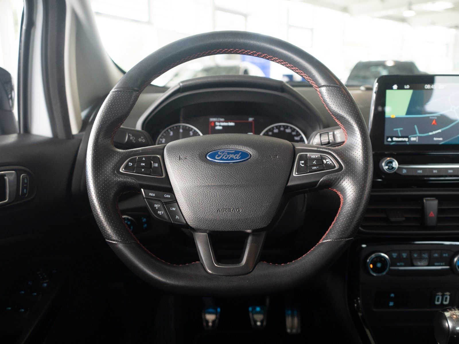 Fahrzeugabbildung Ford EcoSport ST-Line NAVI/KLIMAAUTOM./TEMPOMAT