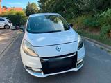 Renault Grand Scenic - gebrauchte Renault Grand Scenic aus dem Jahr 2012