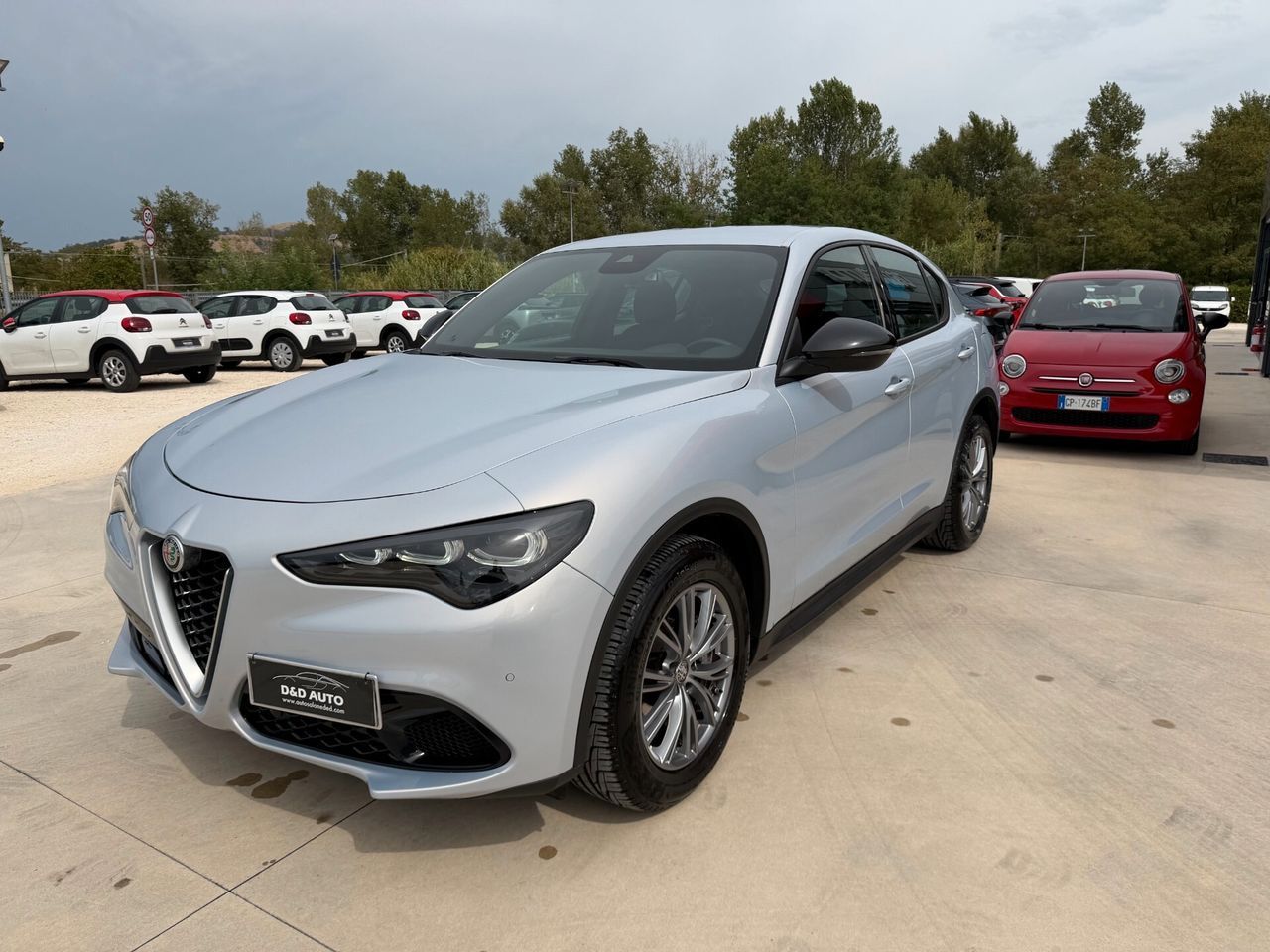 Alfa Romeo Stelvio 2.2 Turbodiesel 210 CV AT8 Q4 imagem 2