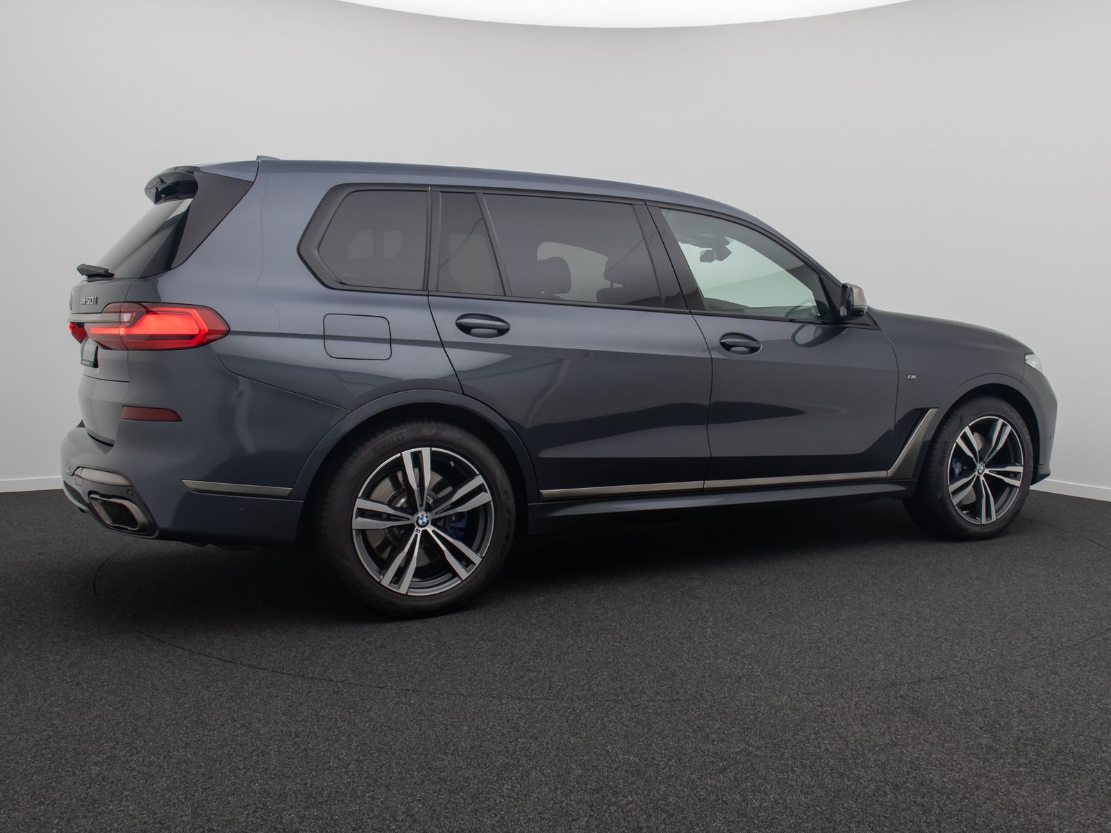 Fahrzeugabbildung BMW X7 M50i SoftClose Laser 360°H/K Panorama HUD ACC