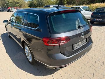 Volkswagen Passat Variant - 9