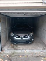 Toyota Avensis Combi D4D - Toyota 4-Runner in Dortmund