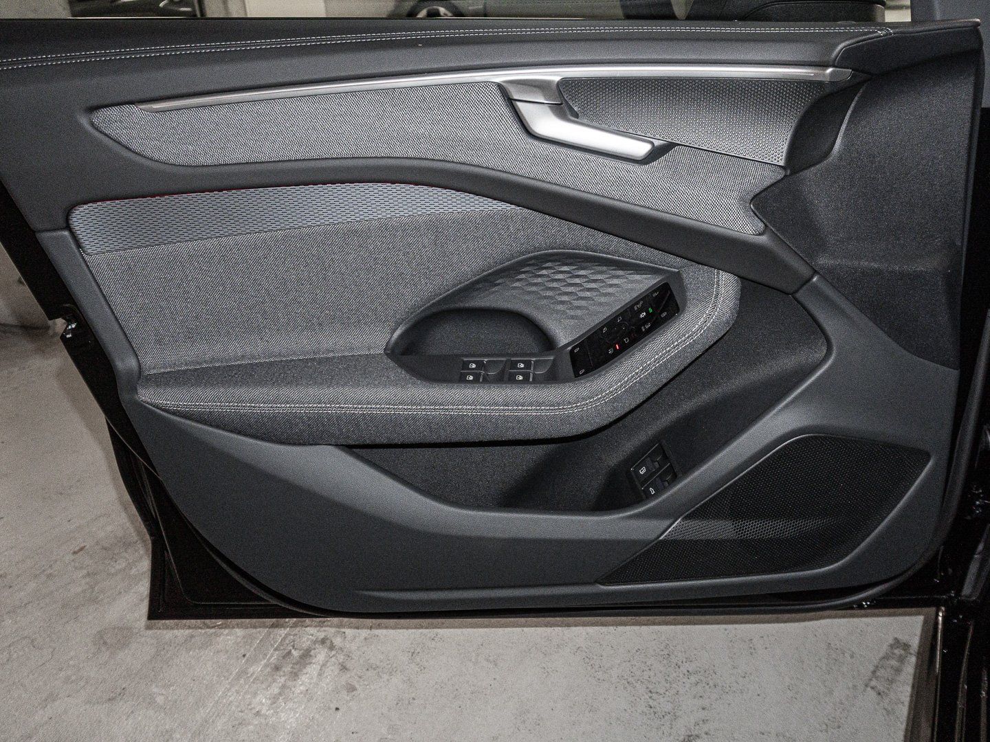 Audi A6 - Bild 15