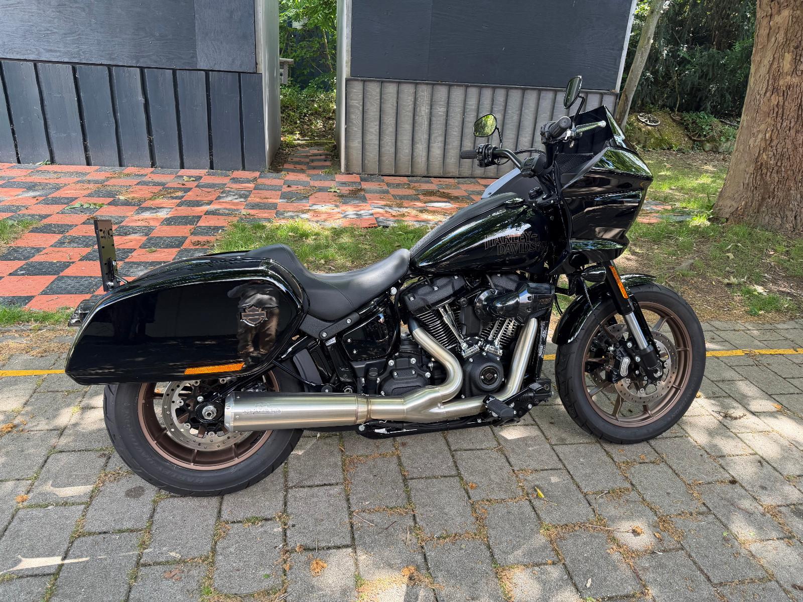Harley-Davidson Low Rider ST