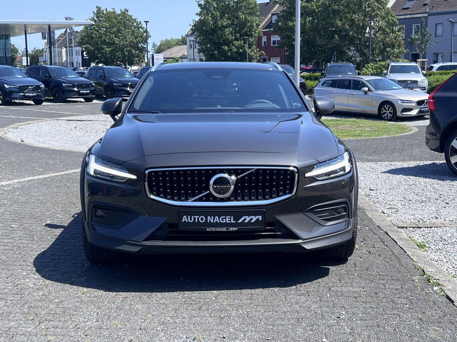 Volvo V60 Cross Country B4 Ultimate foto 2