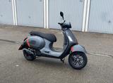 Vespa 125 GTS SuperSport ABS - Vespa GTS SuperSport 125