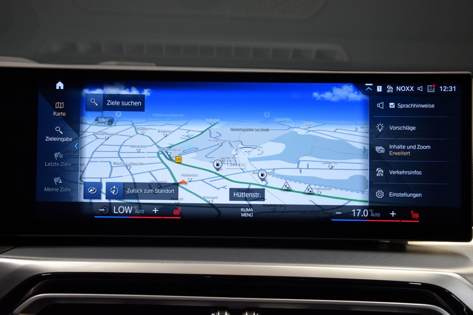 Fahrzeugabbildung BMW 320d xDrive Touring Autom HuD LED ACC AHK Kamera
