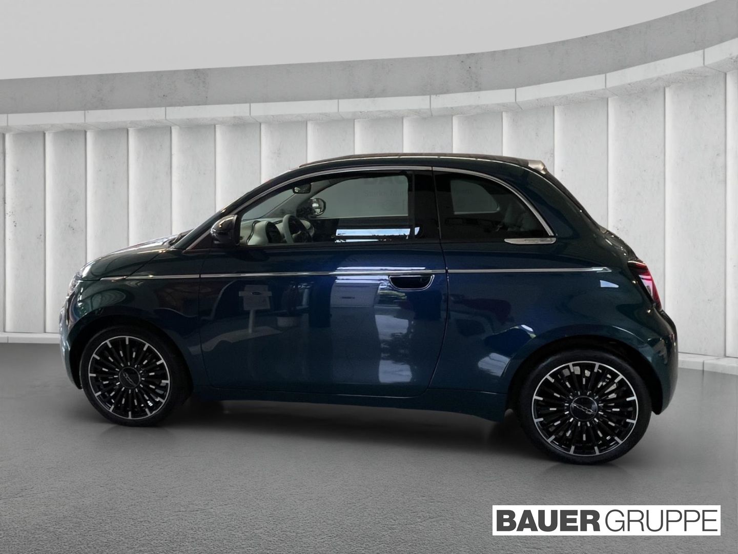 Fiat 500 1.0 Hybrid FireFly 48 kW La Prima Navi Leder imagem 3