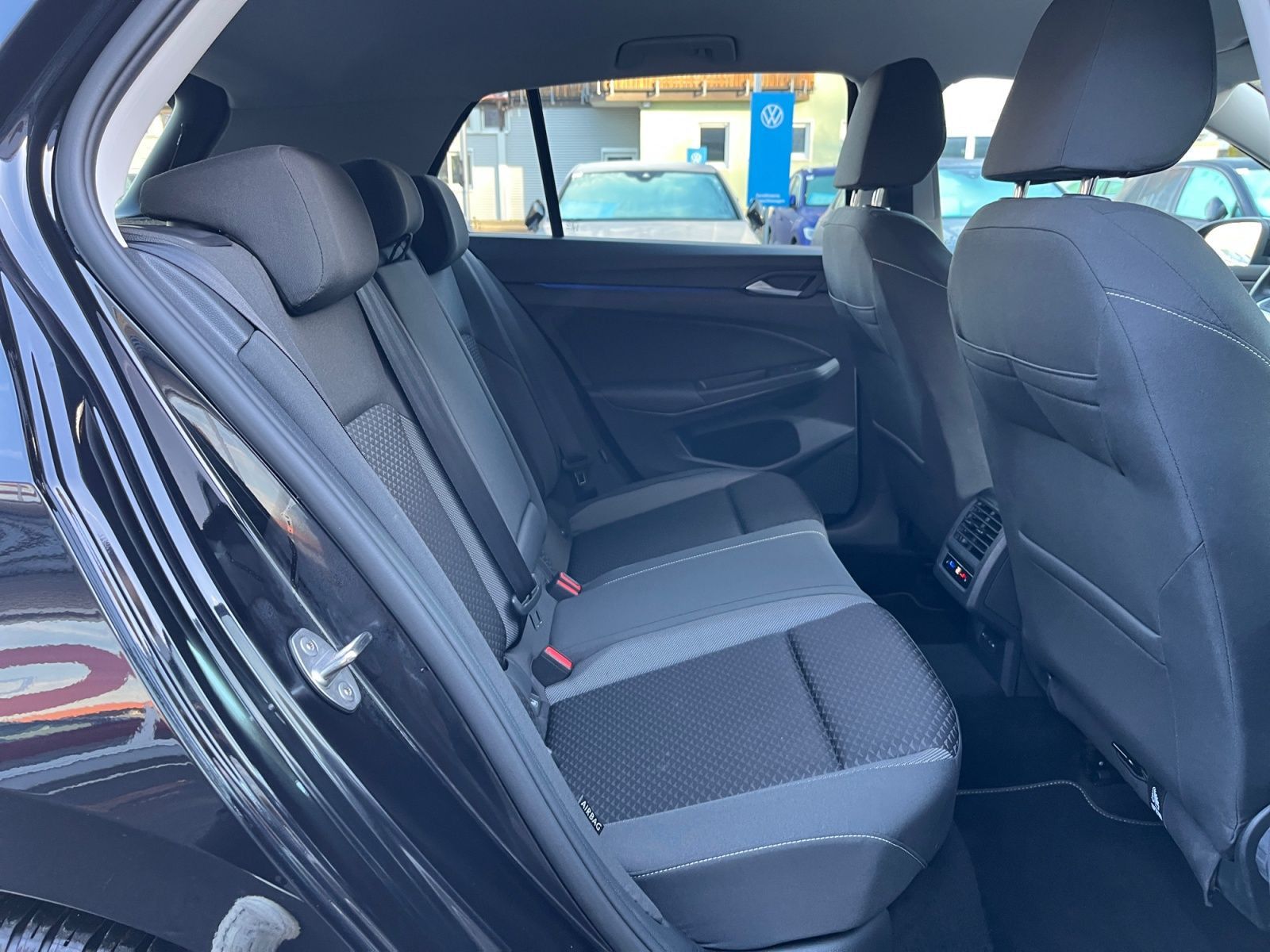 Volkswagen Golf - Bild 16