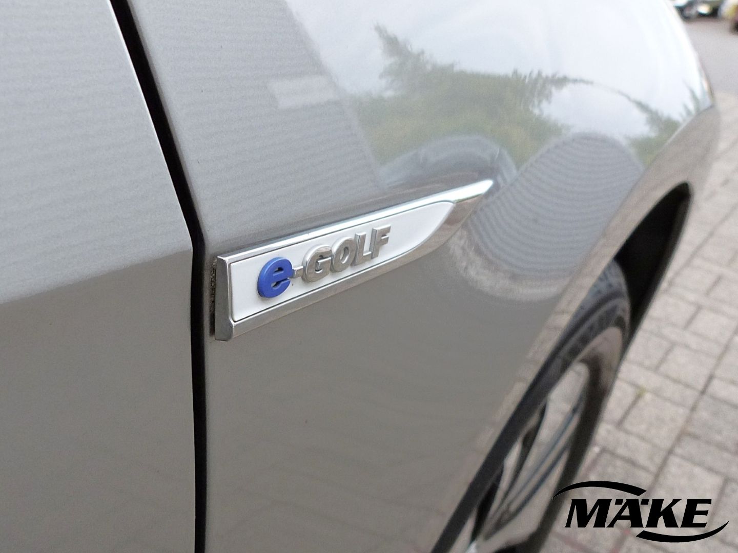 Golf e-Golf, CCS-Ladedose, Wärmepumpe, Navigatio