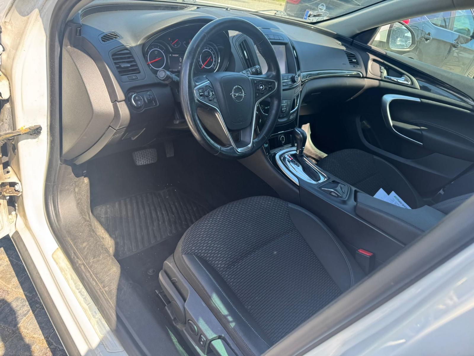 Opel Insignia 2015 — photo 7