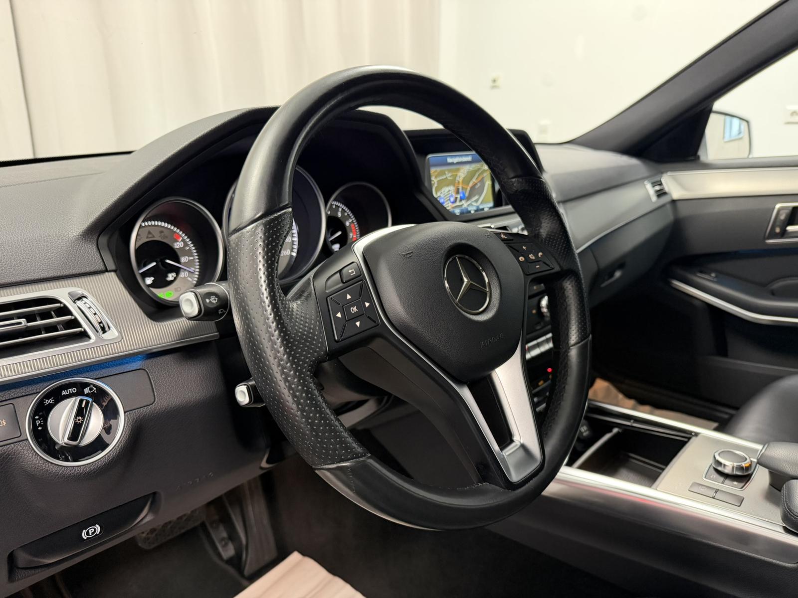 Mercedes-Benz E 200 T CGI BlueEff. Aut. Avantgarde LED 7-Sitze