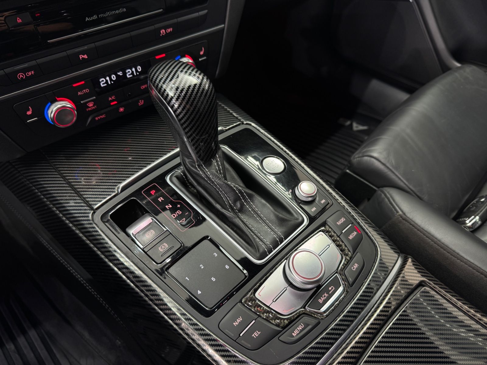 Fahrzeugabbildung Audi A6 Avant 3.0 TDI competition |BOSE|HuD|MATRIX