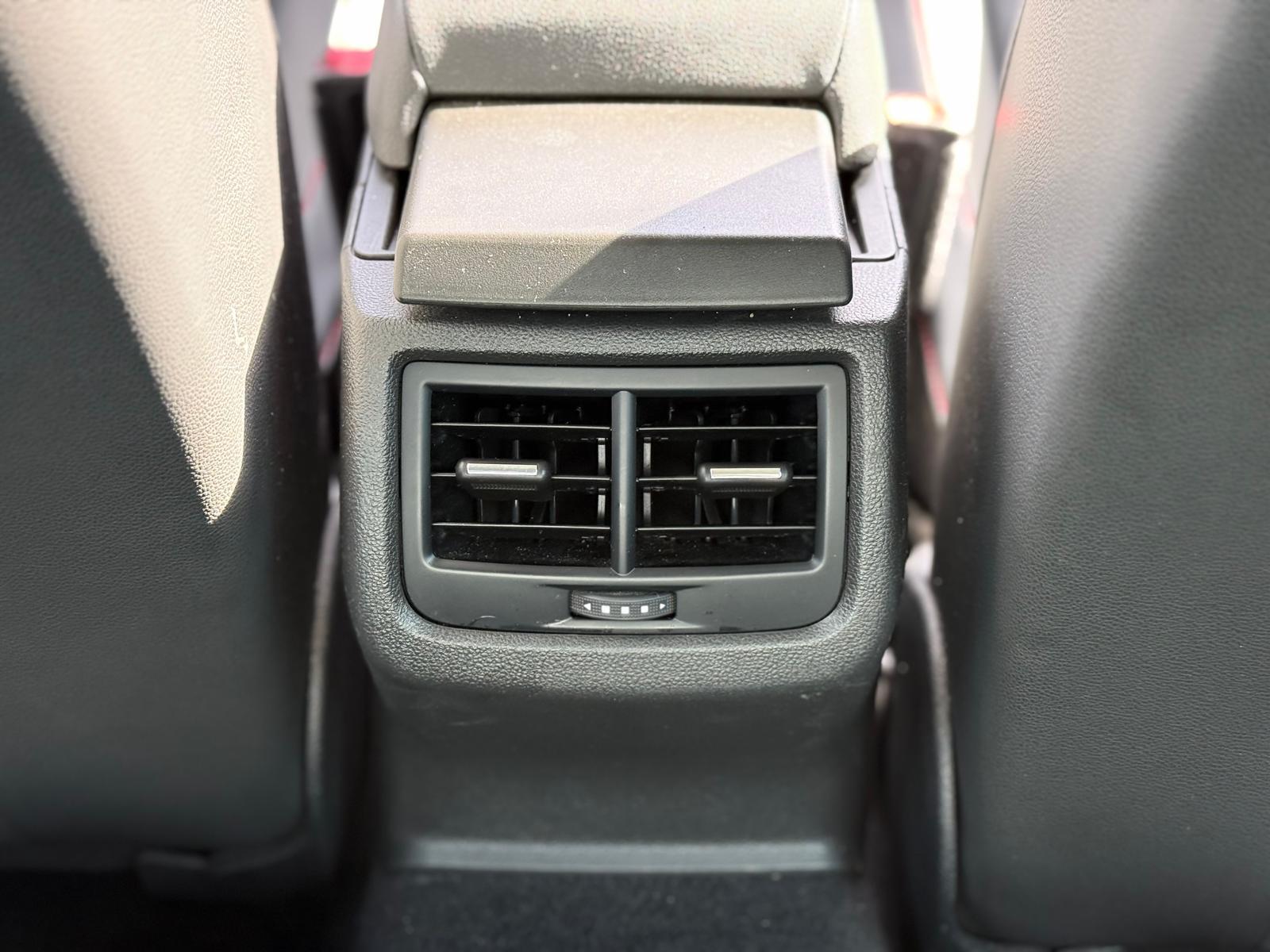 Seat LEON ST FR 1.8TSI LED|NAV|ALCANTARA|SOUND|UNIKAT