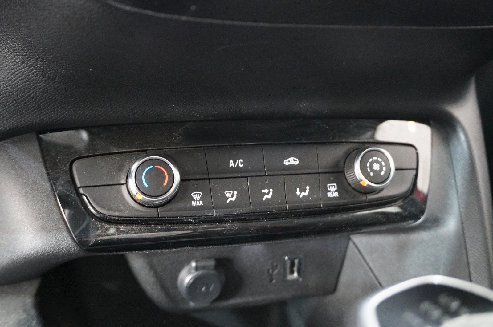 Fahrzeugabbildung Opel Corsa F 1.2T EDITION NAVI/KAMERA/SPORT/DAB+