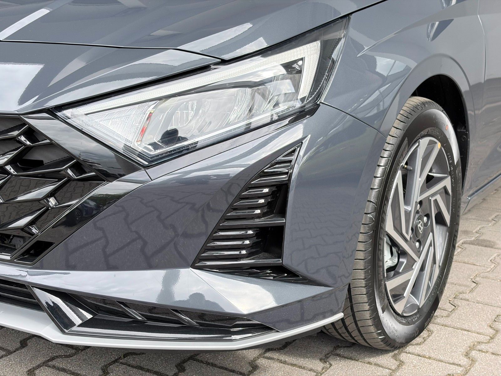 Fahrzeugabbildung Hyundai i20 1.0 T-GDI Trend Navi,SHZ,Kam.,PDC,Virtual,LM