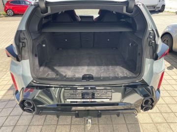 BMW XM - 5