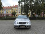 Mercedes-Benz E 430 T 4MATIC AVANTGARDE HU 10/25 - Mercedes-Benz E 430: Kombi
