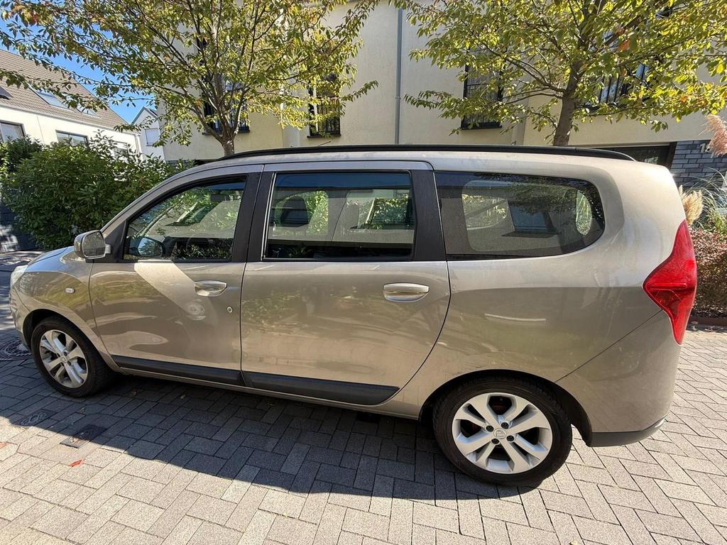 Dacia Lodgy
