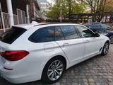 BMW 520d Touring A - Sport Line - BMW 520 in Wiesbaden