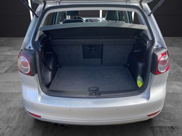 Volkswagen Golf - 9