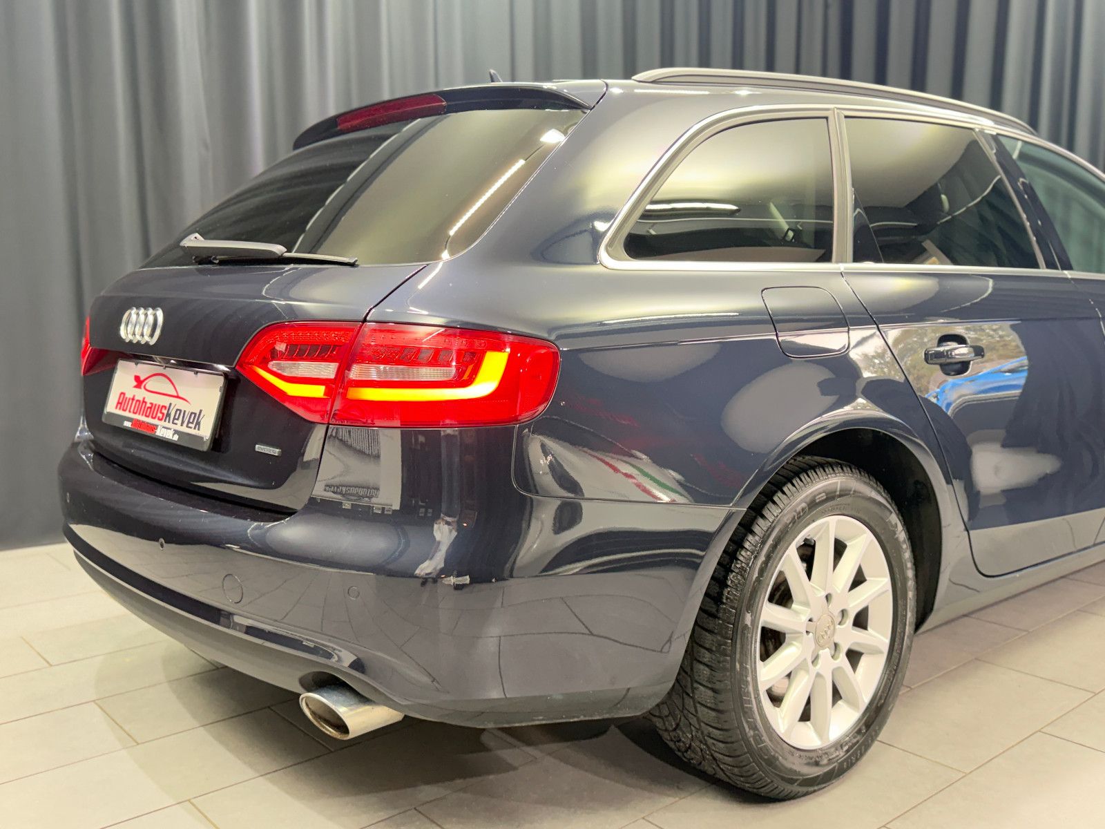 Fahrzeugabbildung Audi A4 Avant 3.0 TDI quattro|BANG&OLUFSEN|1.HAND