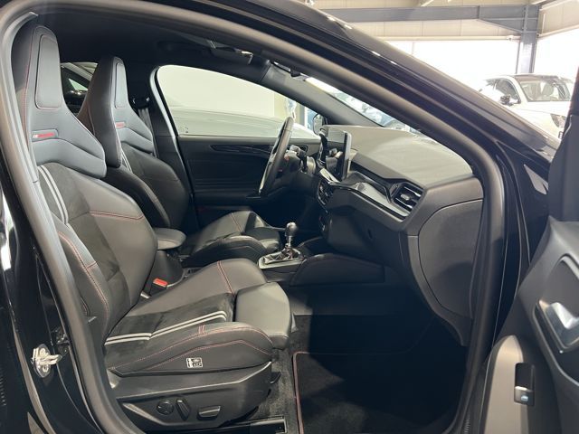 Ford Focus ST X  TrackPack B&O Fahrerassistenz-Paket