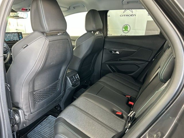3008 Hybrid Allure